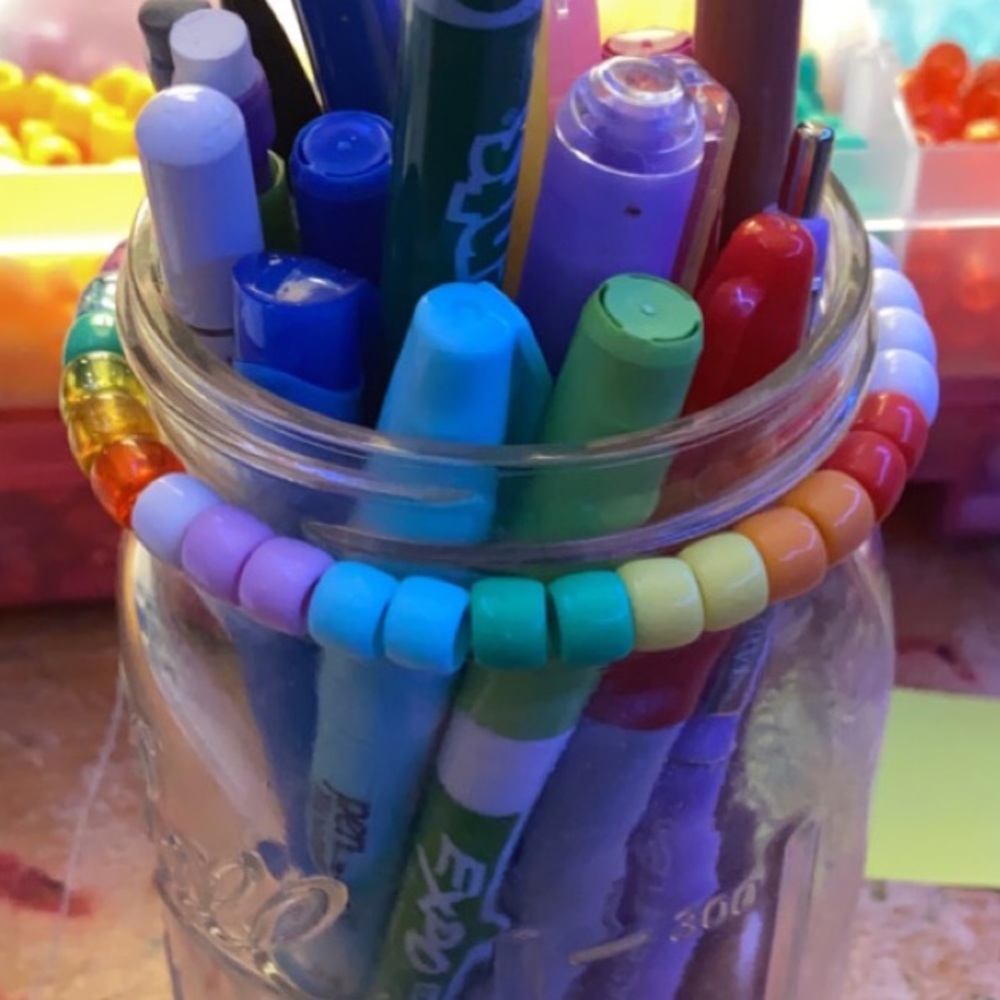 I love making bracelets!!